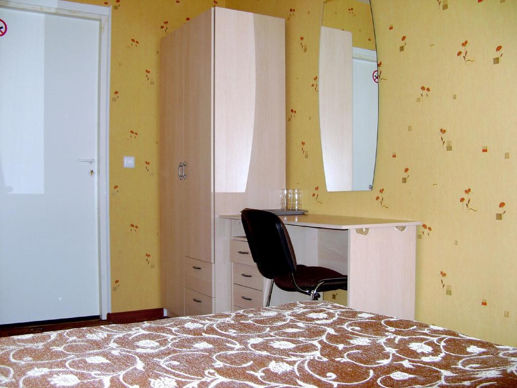 Eurohotel Maardu Rom bilde