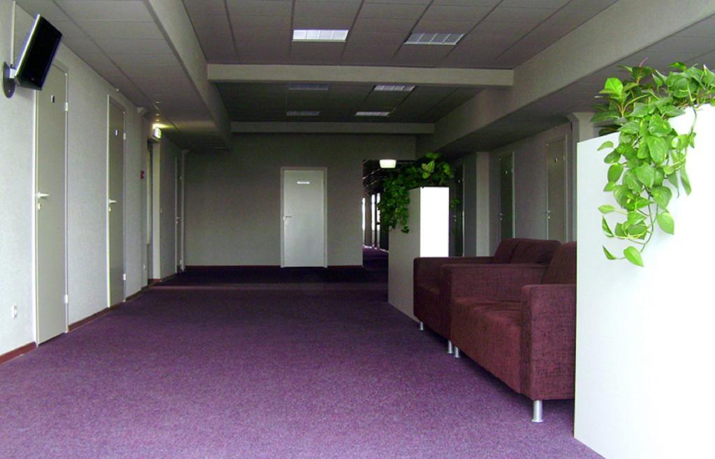 Eurohotel Maardu Eksteriør bilde